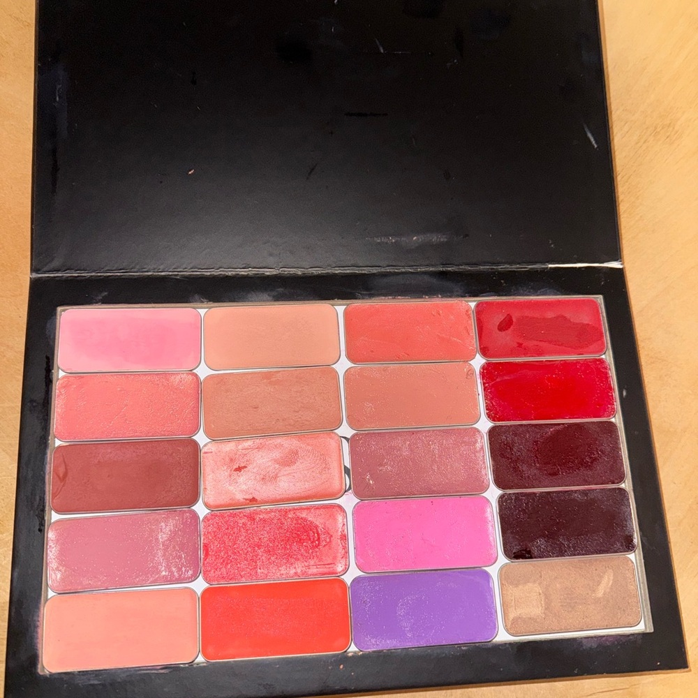 Seint makeup set 42 pc - Picture 5 of 7